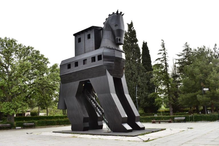 trojan horse